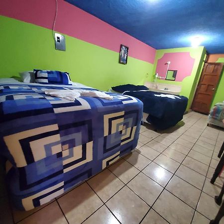 Hotel Kasa Kamelot Quetzaltenango Exterior photo